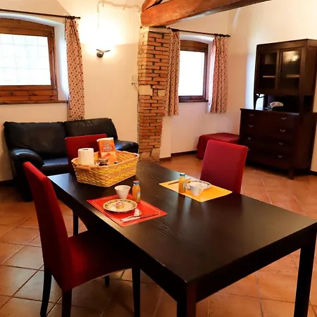 农家乐 Agriturismo Finilon 卡斯特努沃德加尔达