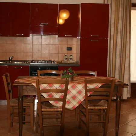 农家乐 Agriturismo Finilon 卡斯特努沃德加尔达