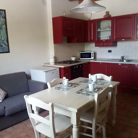 农家乐 Agriturismo Finilon 卡斯特努沃德加尔达